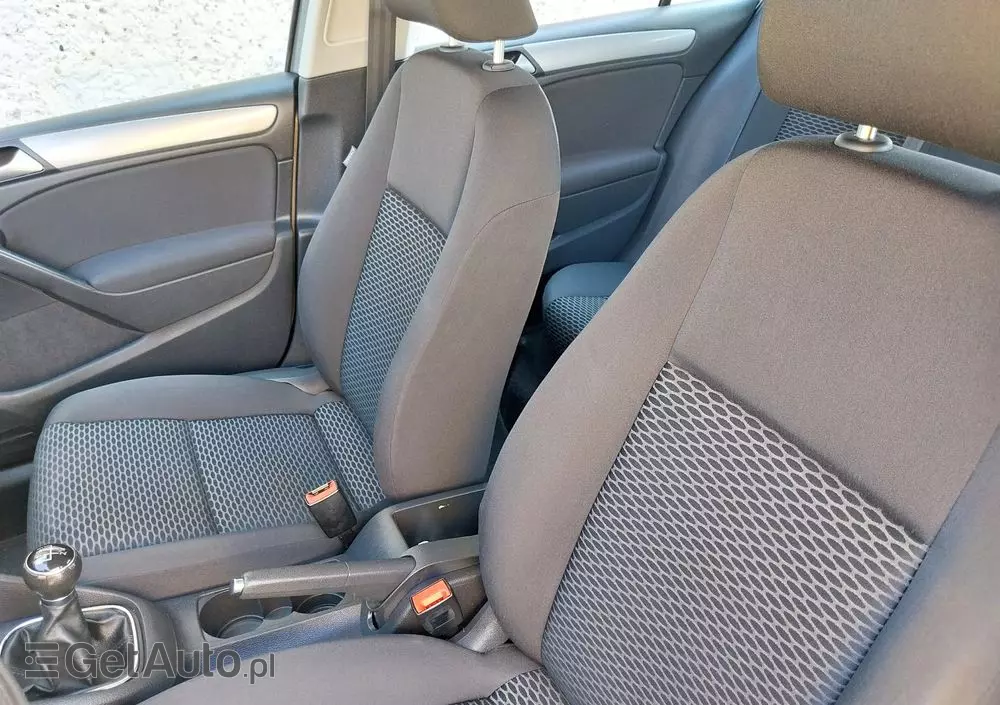 VOLKSWAGEN Golf 1.4 Comfortline