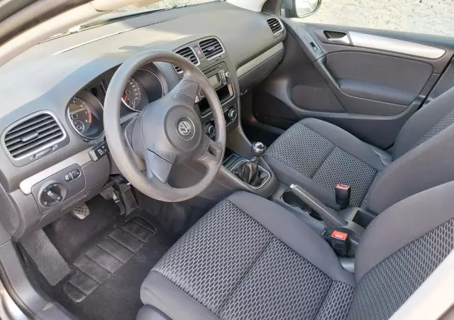 VOLKSWAGEN Golf 1.4 Comfortline