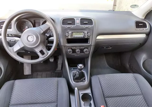 VOLKSWAGEN Golf 1.4 Comfortline