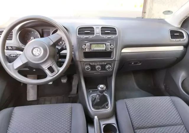 VOLKSWAGEN Golf 1.4 Comfortline