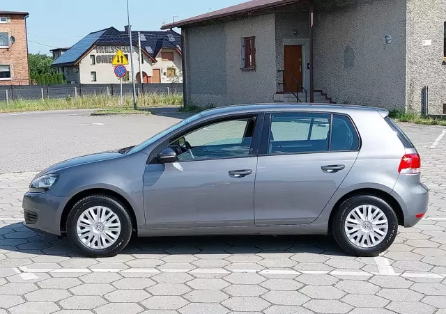 VOLKSWAGEN Golf 1.4 Comfortline