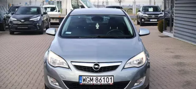 OPEL Astra 