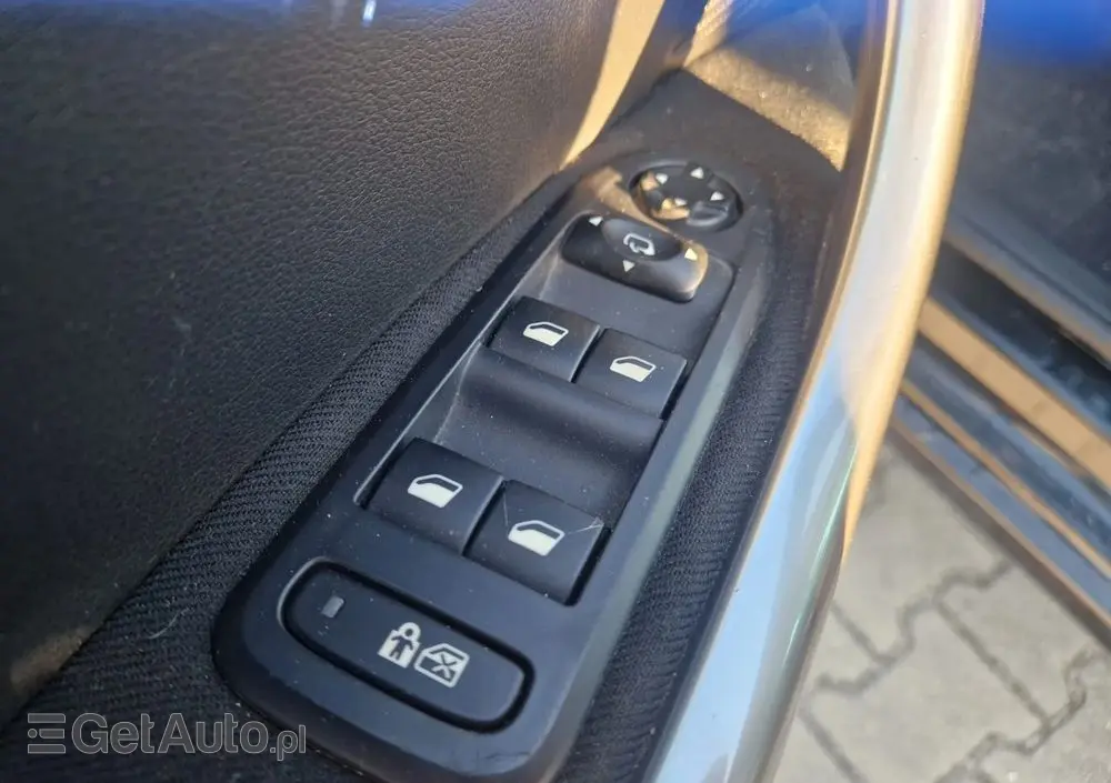 PEUGEOT 308 1.6 THP Allure