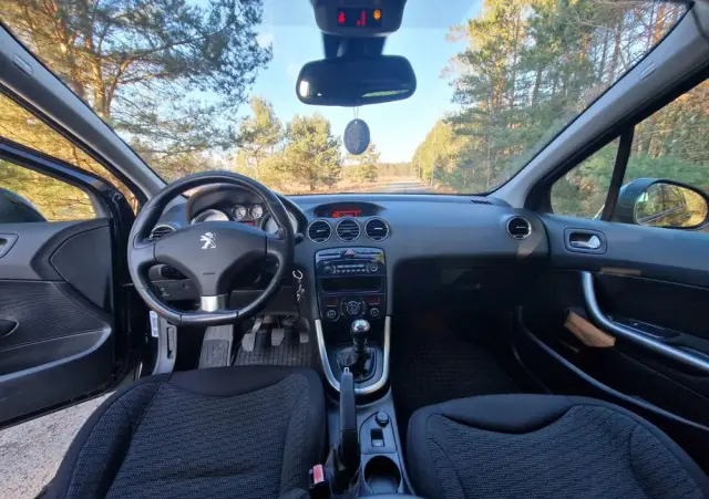 PEUGEOT 308 1.6 THP Allure