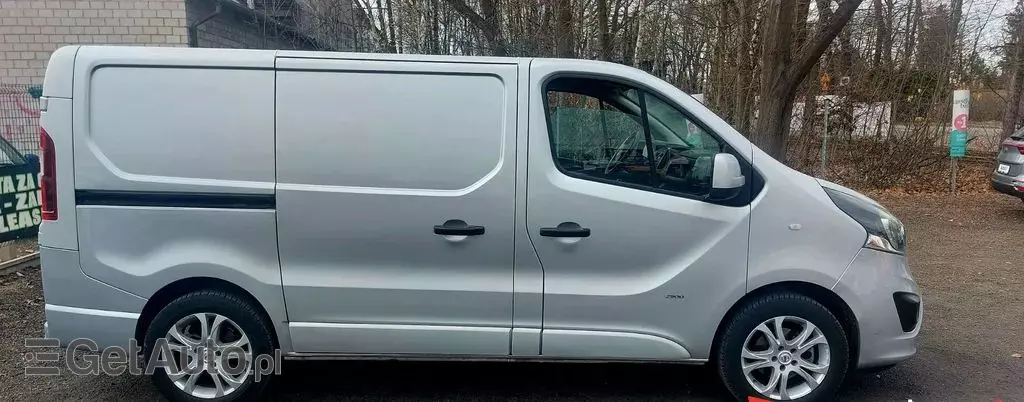 OPEL Vivaro 