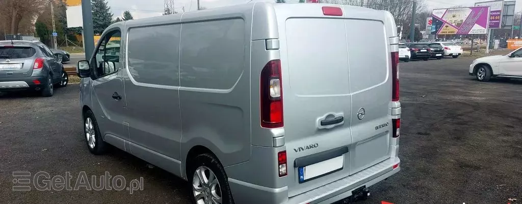 OPEL Vivaro 