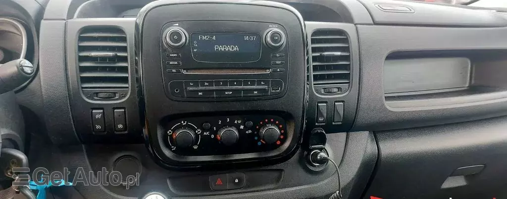 OPEL Vivaro 