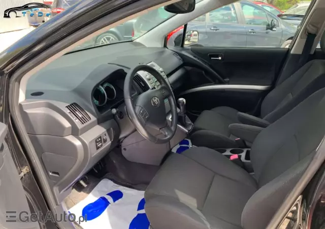 TOYOTA Corolla Verso Prestige