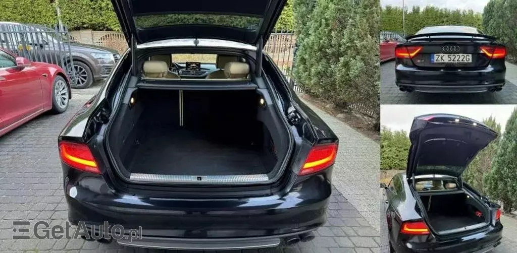 AUDI S7 