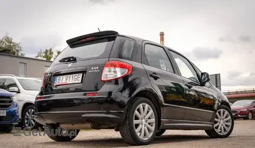 SUZUKI SX4 