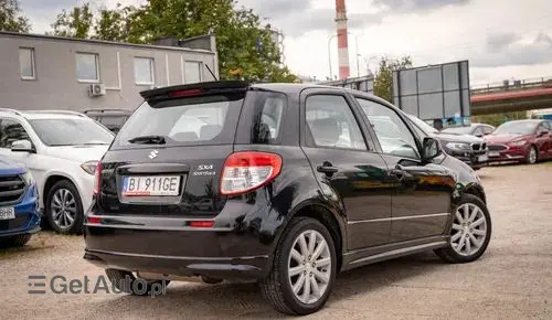 SUZUKI SX4 