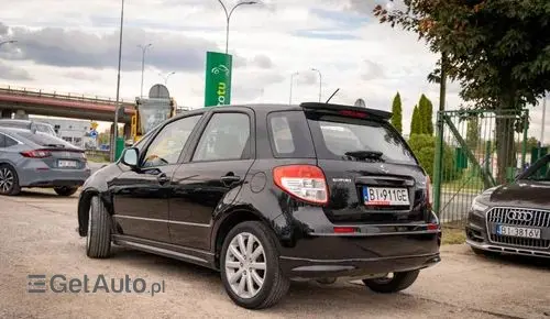 SUZUKI SX4 