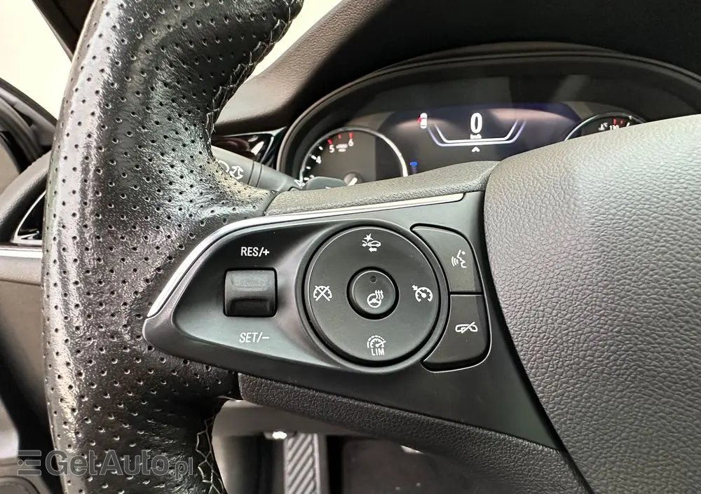 OPEL Insignia 2.0 4x4 GS Line