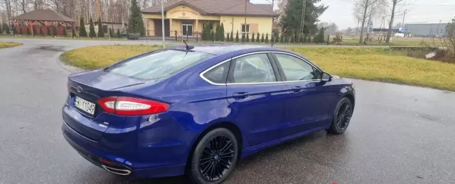 FORD Fusion 