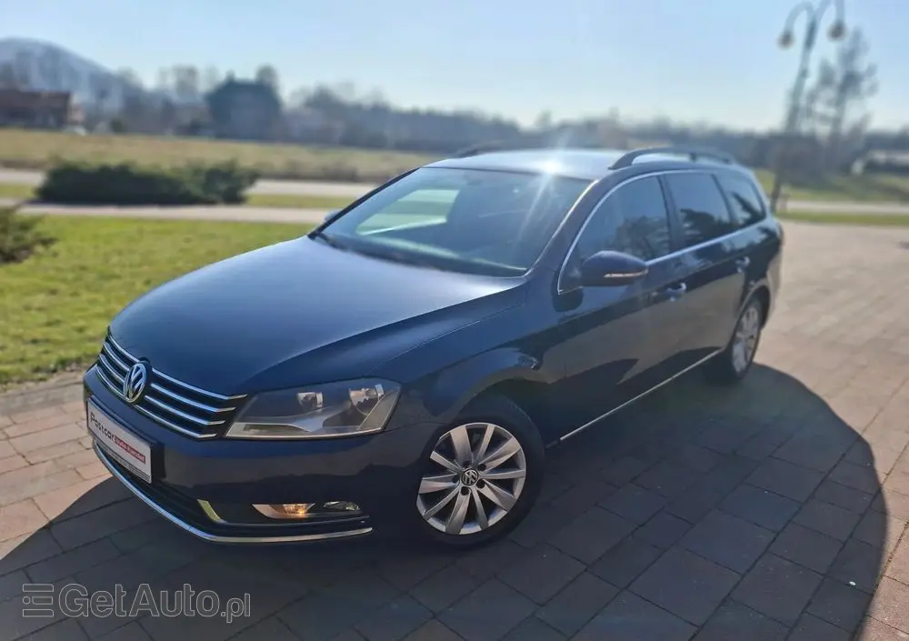 VOLKSWAGEN Passat Variant 