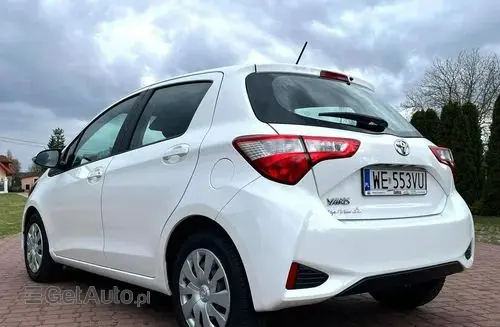 TOYOTA Yaris 