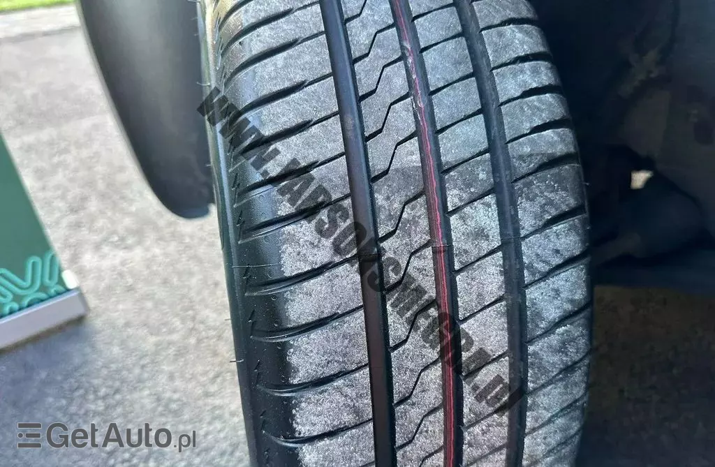 VOLKSWAGEN Caddy California 