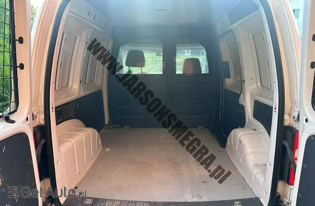 VOLKSWAGEN Caddy California 