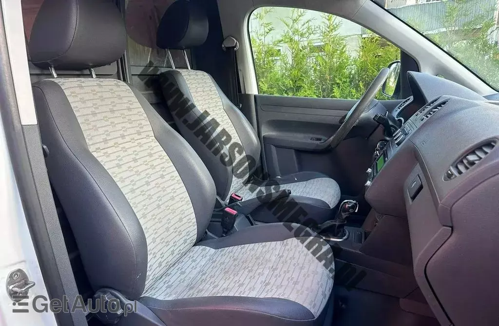 VOLKSWAGEN Caddy California 