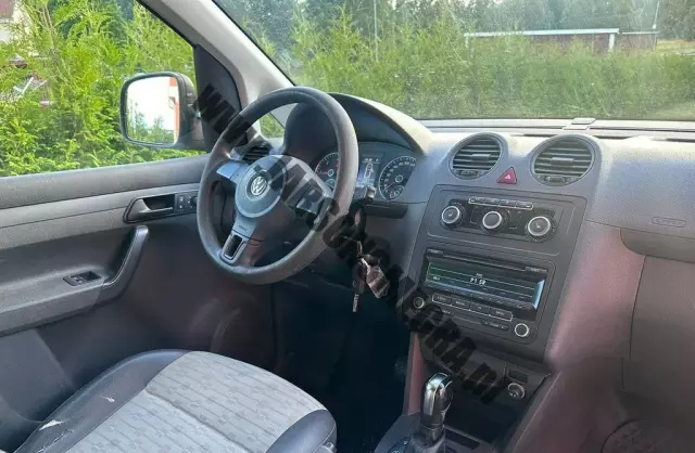 VOLKSWAGEN Caddy California 