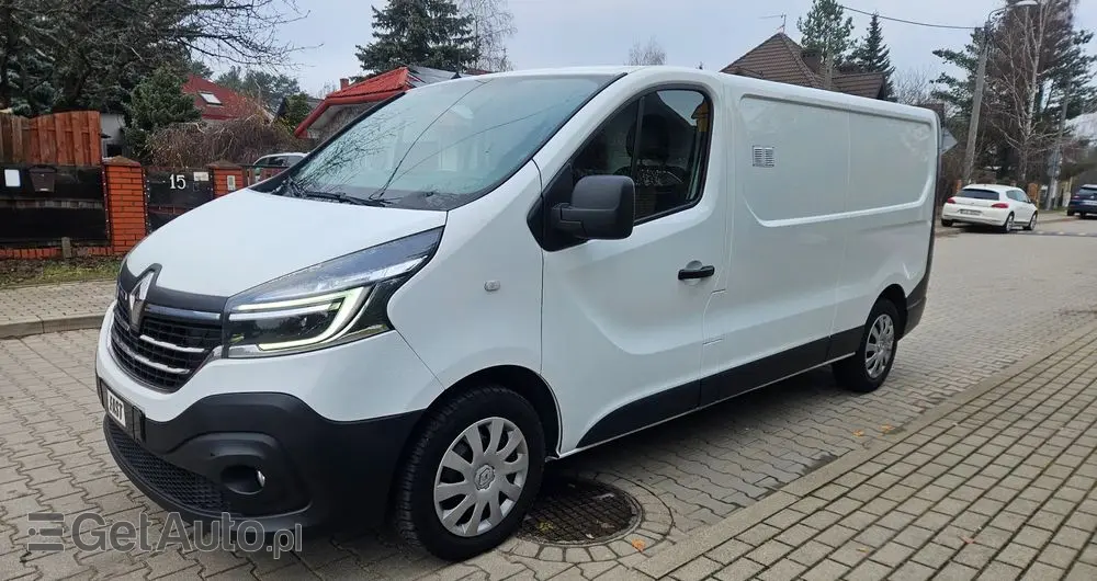 RENAULT TRAFIC 