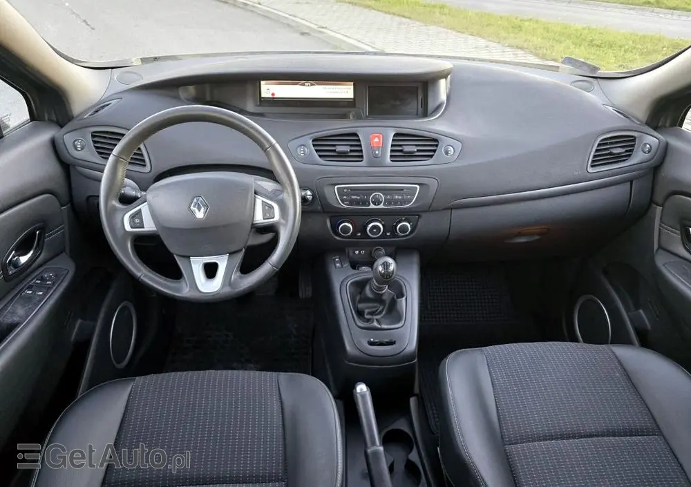 RENAULT Scenic 1.5 dCi Avantage