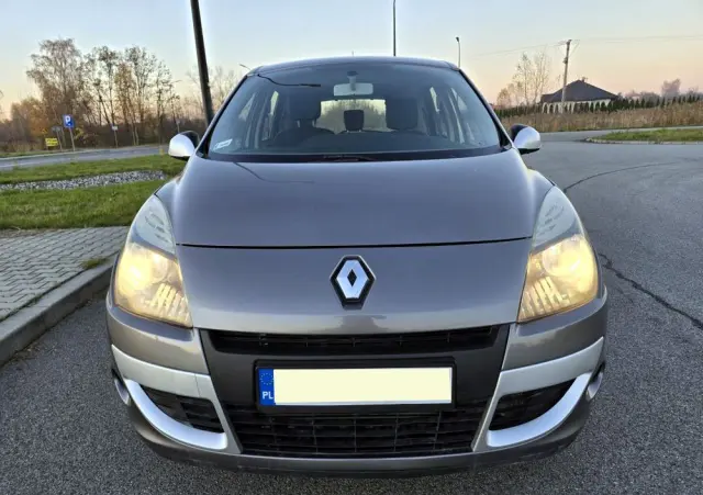 RENAULT Scenic 1.5 dCi Avantage