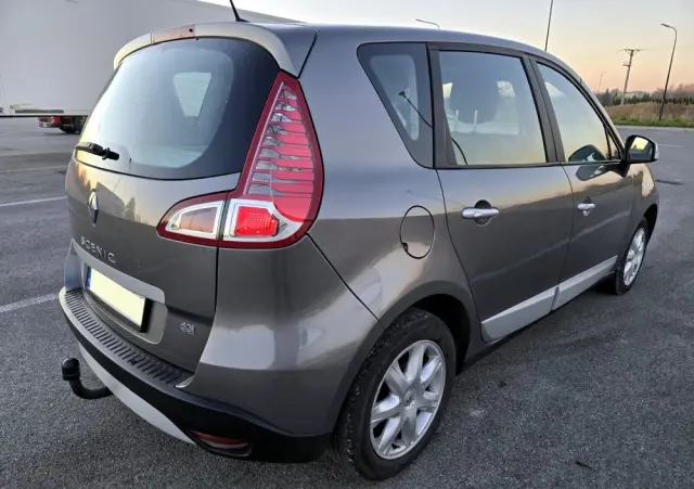 RENAULT Scenic 1.5 dCi Avantage