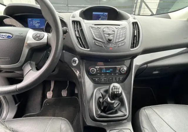 FORD Kuga 2.0 TDCi Titanium