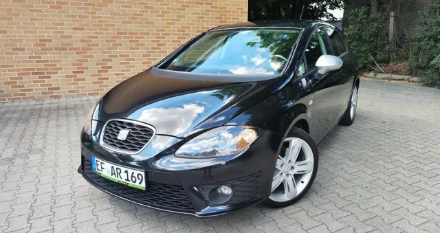 SEAT Leon 2.0 TDI DPF FR