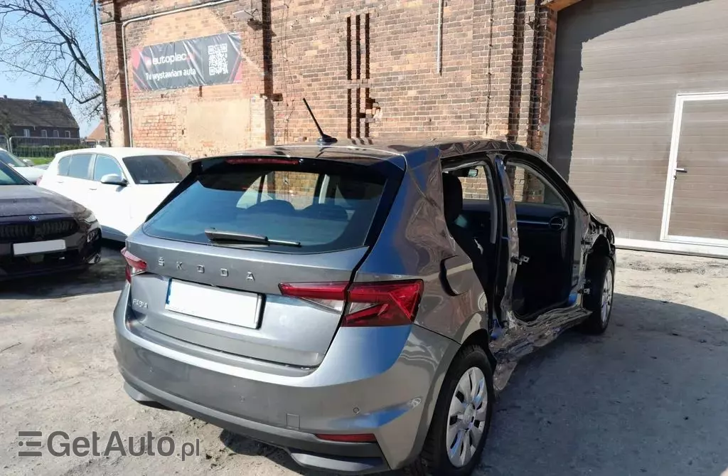 SKODA Fabia 