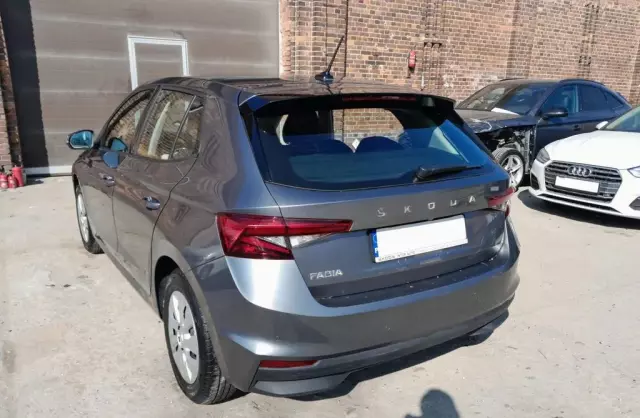 SKODA Fabia 