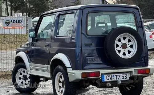 SUZUKI Samurai 