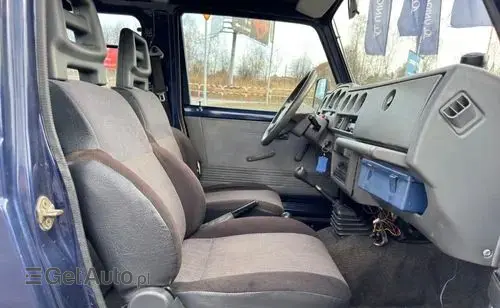 SUZUKI Samurai 