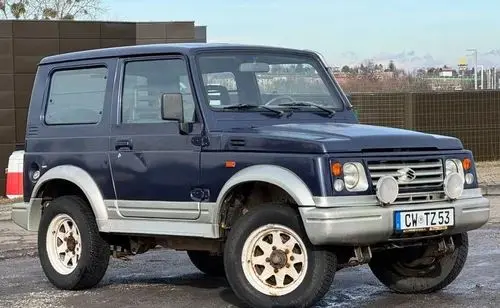 SUZUKI Samurai 