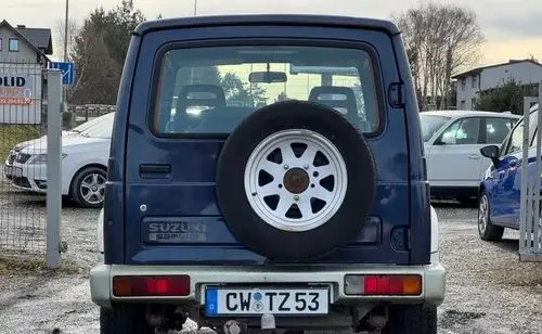 SUZUKI Samurai 