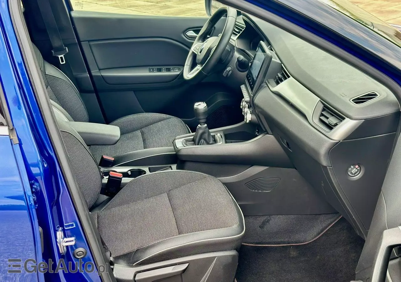 RENAULT Captur 1.0 TCe Intens