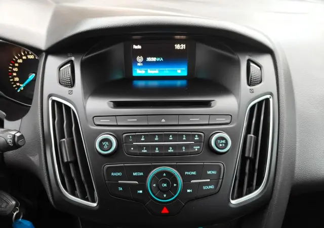 FORD Focus 1.0 EcoBoost SYNC Edition ASS