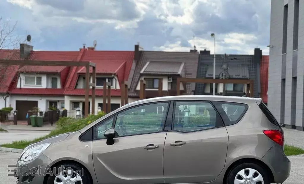 OPEL Meriva 