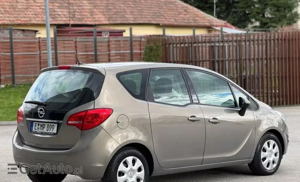 OPEL Meriva 