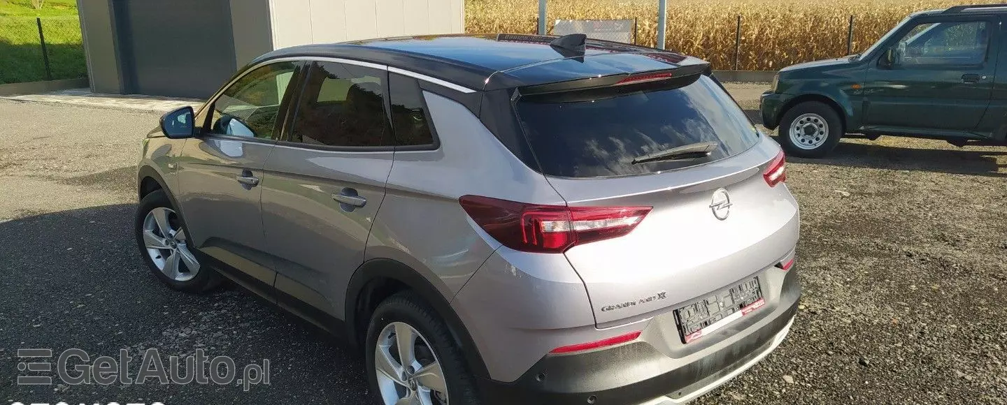 OPEL Grandland X 