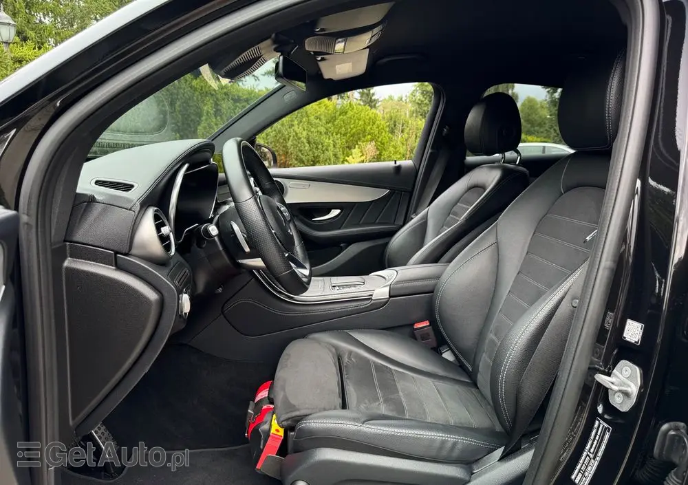 MERCEDES-BENZ GLC 200 d 4Matic 9G-TRONIC AMG Line Plus