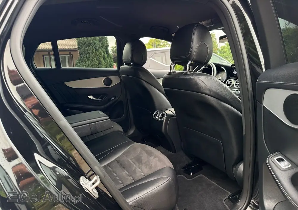 MERCEDES-BENZ GLC 200 d 4Matic 9G-TRONIC AMG Line Plus