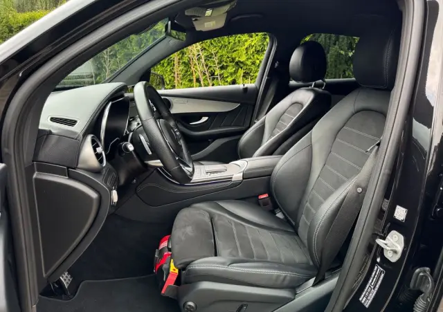 MERCEDES-BENZ GLC 200 d 4Matic 9G-TRONIC AMG Line Plus