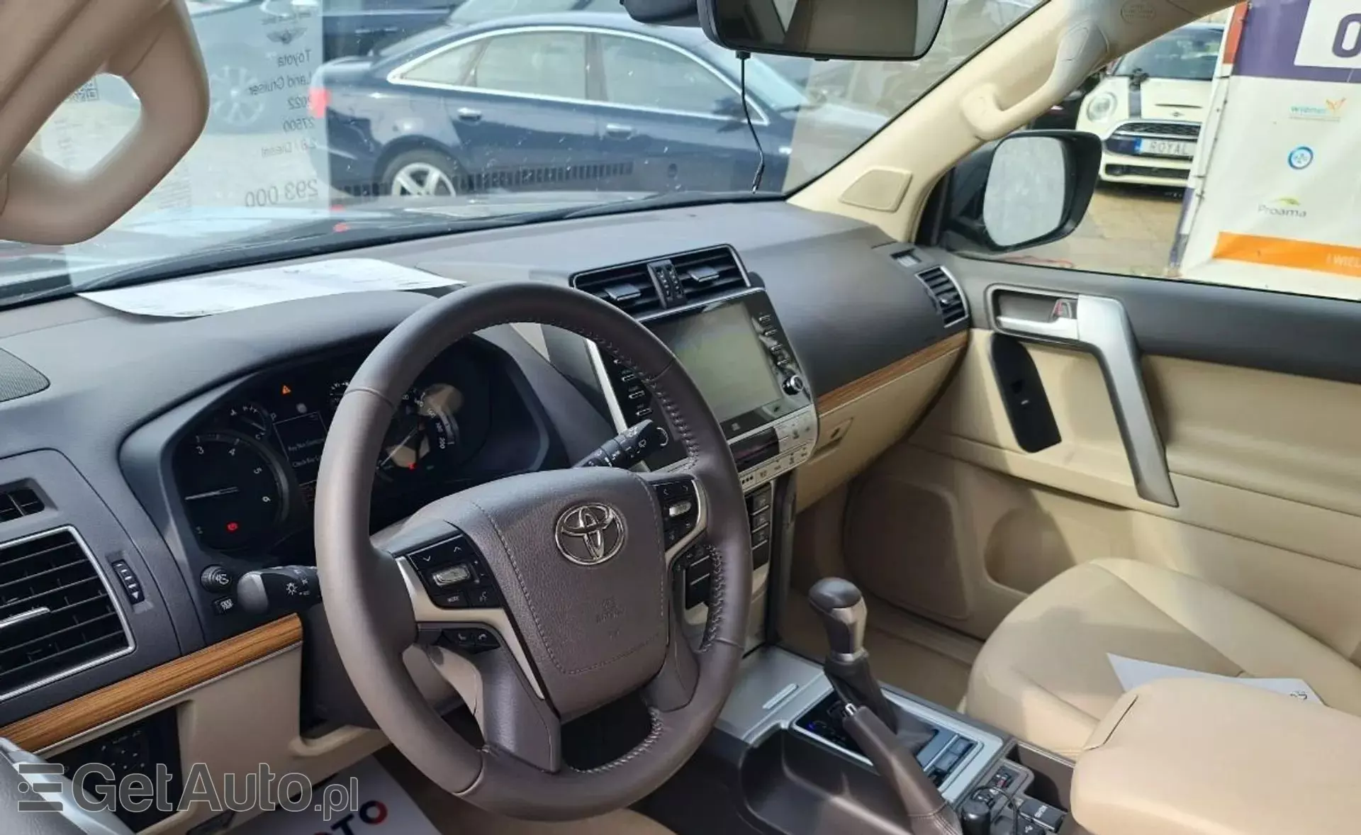 TOYOTA Land Cruiser 