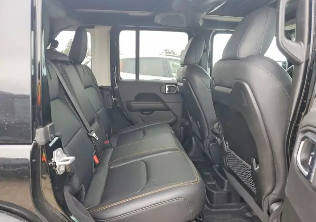 JEEP Wrangler Unlimited 2.0 Turbo PHEV 4xe Sahara