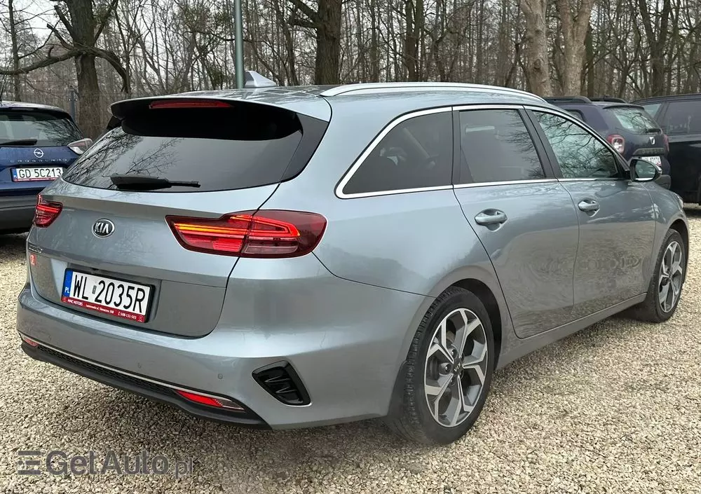 KIA Ceed 1.4 T-GDI L Business Line DCT