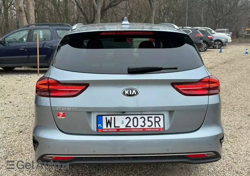 KIA Ceed 1.4 T-GDI L Business Line DCT