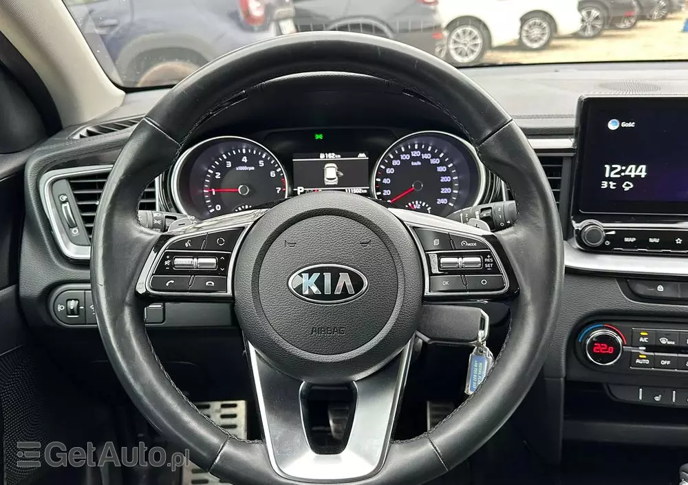 KIA Ceed 1.4 T-GDI L Business Line DCT