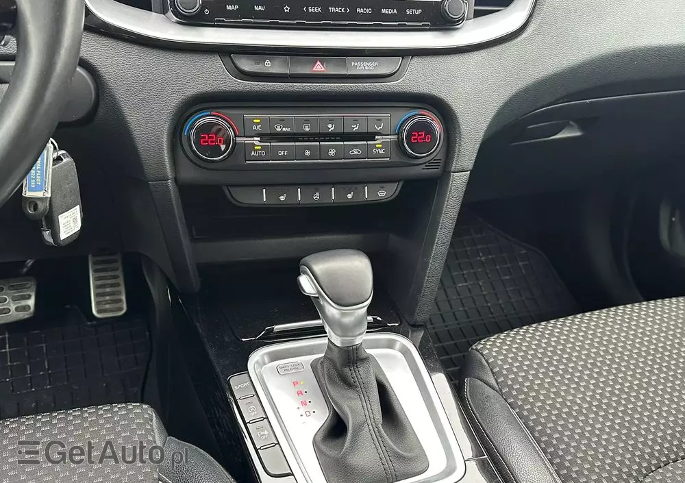 KIA Ceed 1.4 T-GDI L Business Line DCT